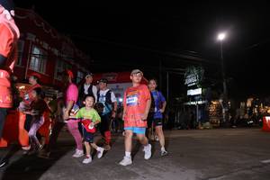 BIB: 3649
                            <button type="button" onclick="openModal(26262598)" class="btn btn-primary btn-sm float-right btn-popup" data-toggle="modal" data-target=".modal-high-quality">
                        <i class="fas fa-shopping-cart"></i> Add to Cart
                    </button>
                                            <button type="button" onclick="isThisMe(26262598, true)" class="btn btn-success btn-sm float-right btn-popup btn-isme hidden" data-toggle="tooltip" data-placement="bottom" title="นี่คือรูปของคุณใช่ไหม คลิกที่นี่เพื่อเอาเข้าอัลบั้ม">
                        <i class="fas fa-plus"></i> Add to album
                    </button>
                    <button type="button" onclick="isThisMe(26262598, false)" class="btn btn-warning btn-sm float-right btn-popup btn-isnotme hidden">
                        <i class="fas fa-ban"></i> Remove from album
                    </button>